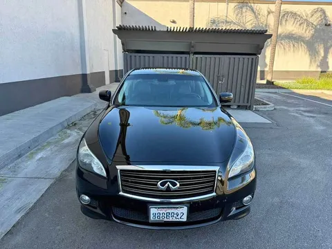 2012 Infiniti M37 Sport
