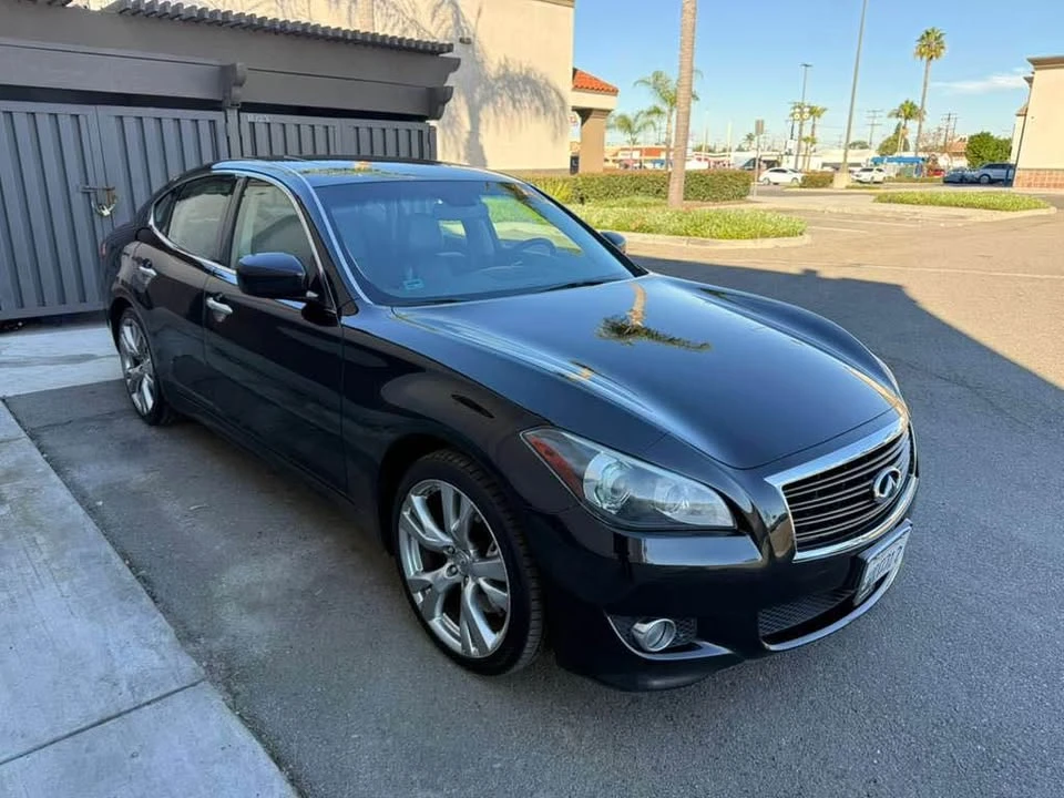 2012 Infiniti M/Q70 4th Gen - Image 2 of 13