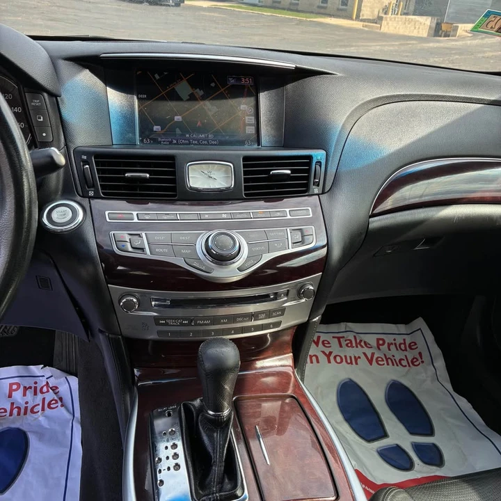 2012 Infiniti M/Q70 4th Gen - Image 12 of 16