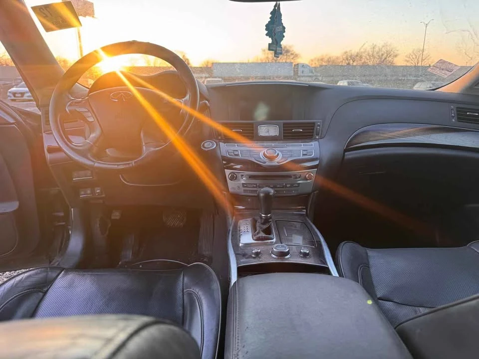 2012 Infiniti M/Q70 4th Gen - Image 7 of 7