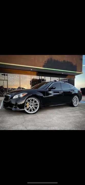 2012 Infiniti M/Q70 4th Gen - Image 3 of 3