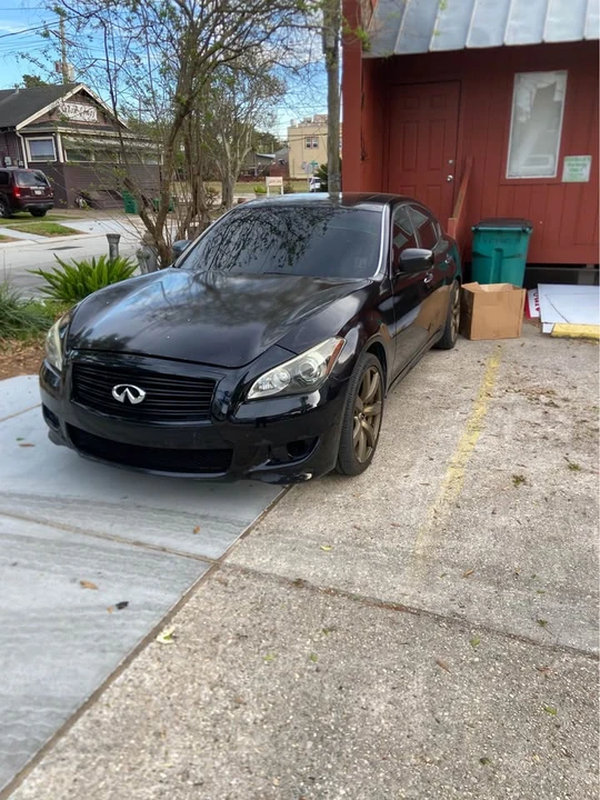 2012 Infiniti M/Q70 4th Gen - Image 2 of 3