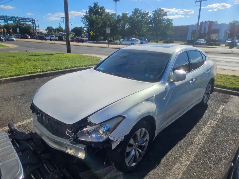 2012 Infiniti M/Q70 4th Gen - Image 3 of 3