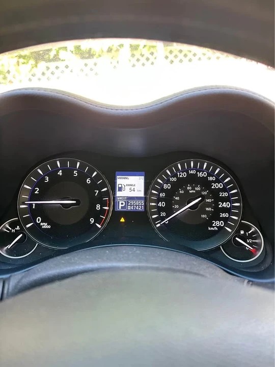 2012 Infiniti M/Q70 4th Gen - Image 4 of 6