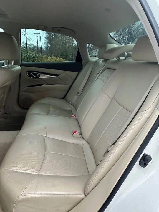 2012 Infiniti M/Q70 4th Gen - Image 8 of 8