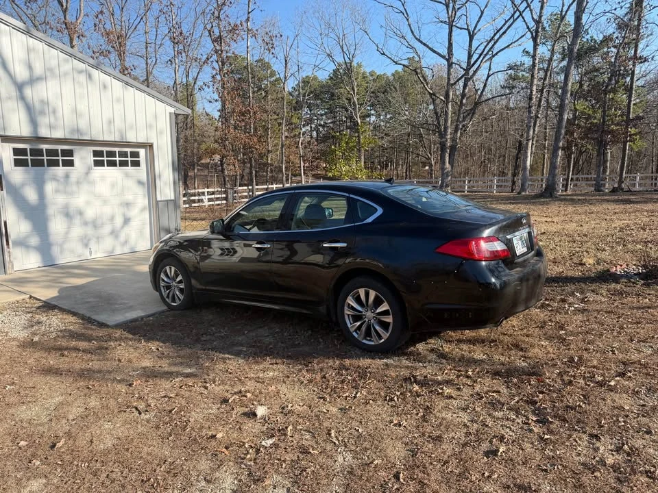2012 Infiniti M/Q70 4th Gen - Image 2 of 7