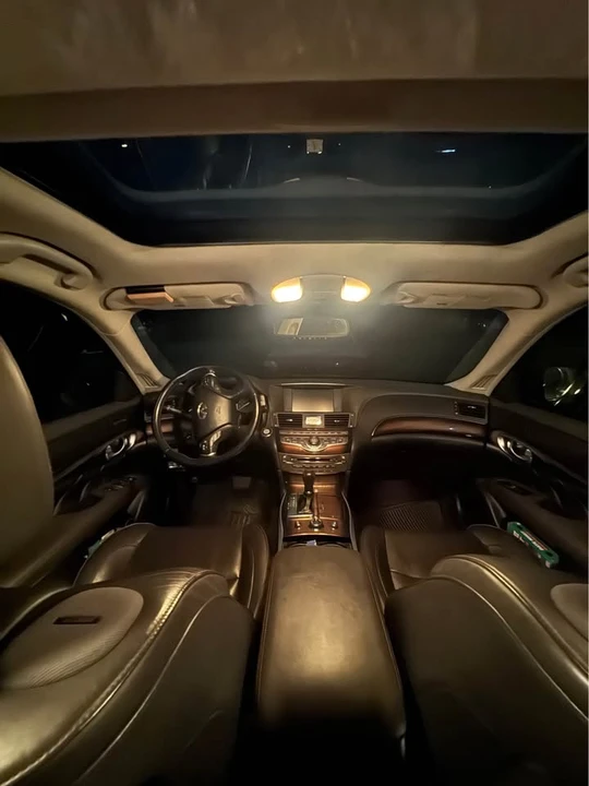 2012 Infiniti M/Q70 4th Gen - Image 5 of 6
