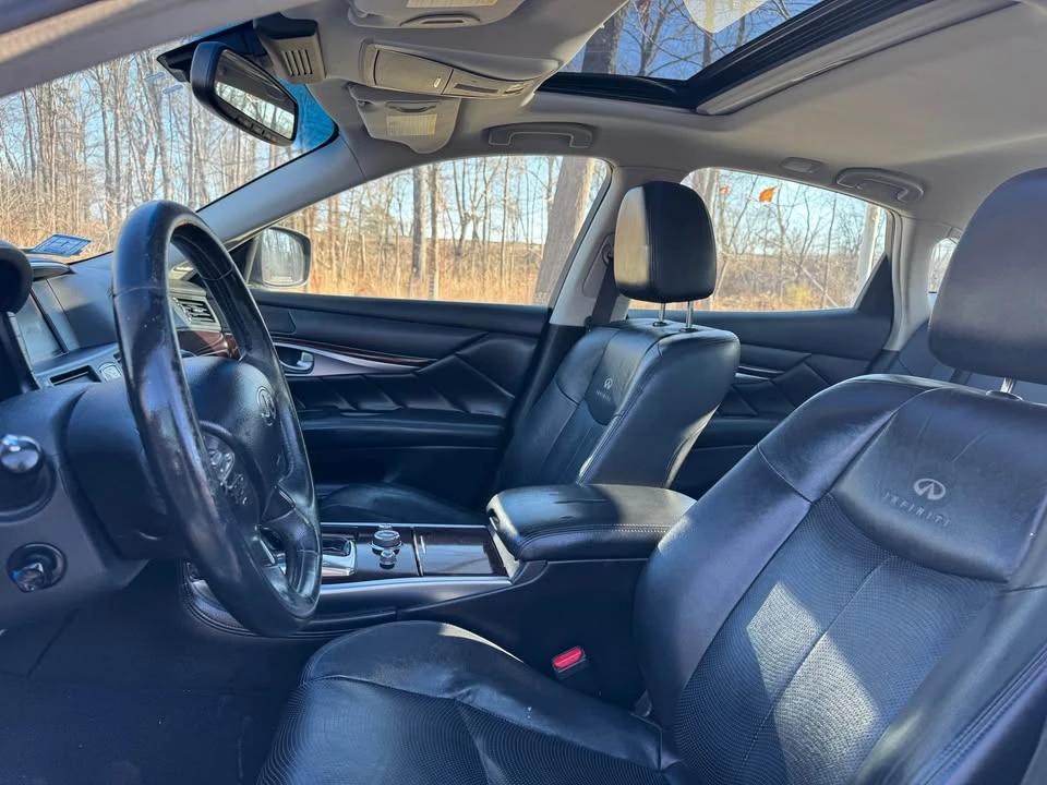 2012 Infiniti M 3rd Gen - Image 19 of 19