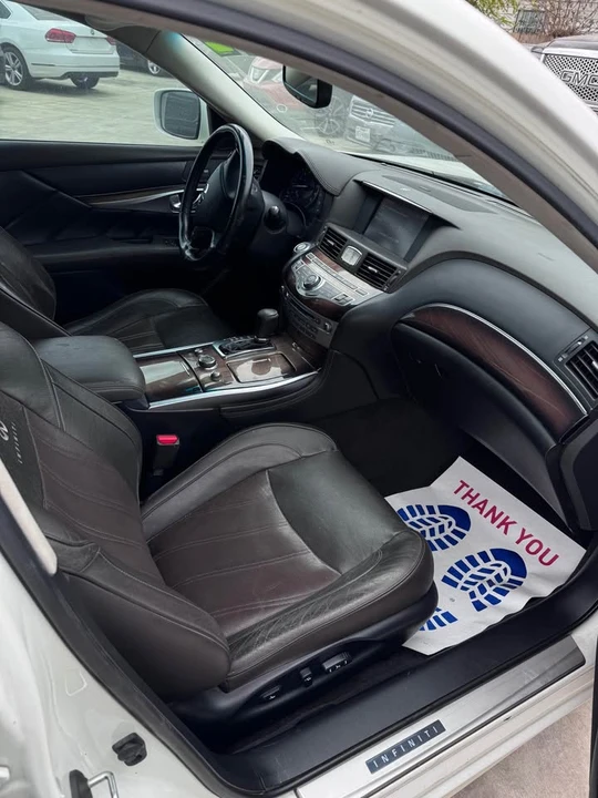 2012 Infiniti M/Q70 4th Gen - Image 6 of 10