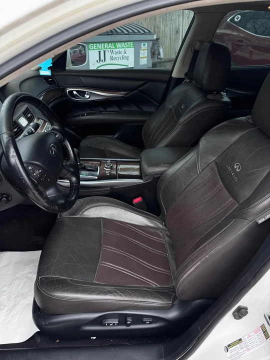 2012 Infiniti M/Q70 4th Gen - Image 10 of 10