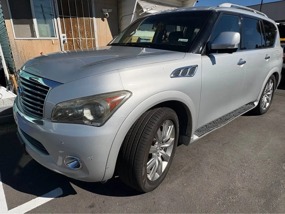 2012 Infiniti QX80 - Image 3 of 7
