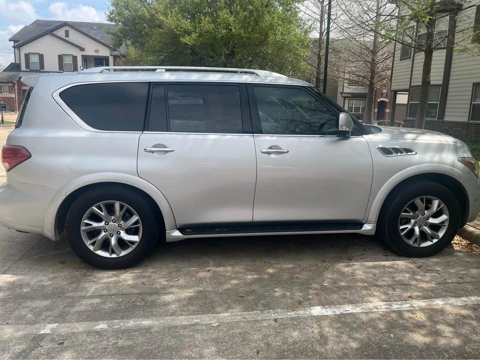 2012 Infiniti QX80 - Image 3 of 11