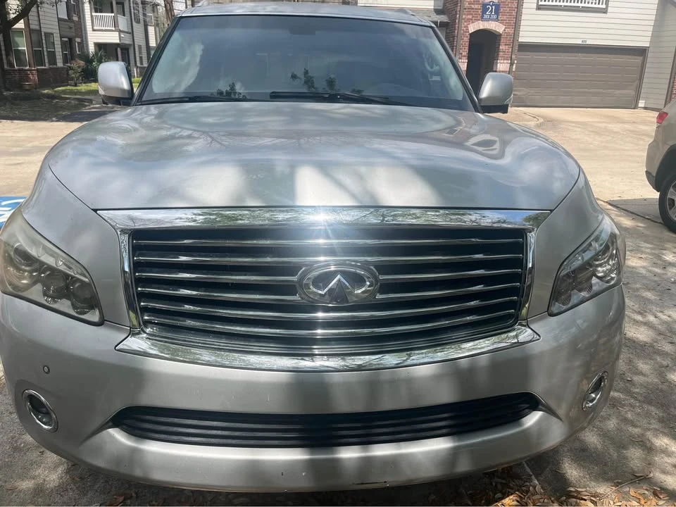 2012 Infiniti QX80 - Image 2 of 11