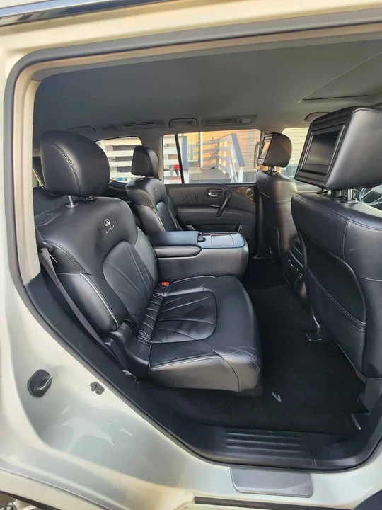 2012 Infiniti QX80 - Image 12 of 18