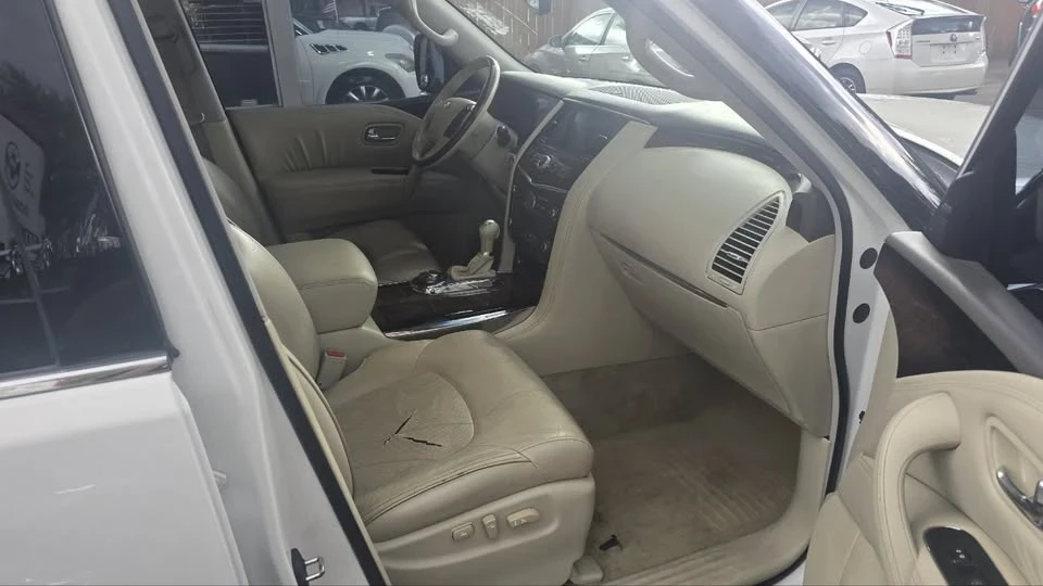 2012 Infiniti QX80 - Image 12 of 15