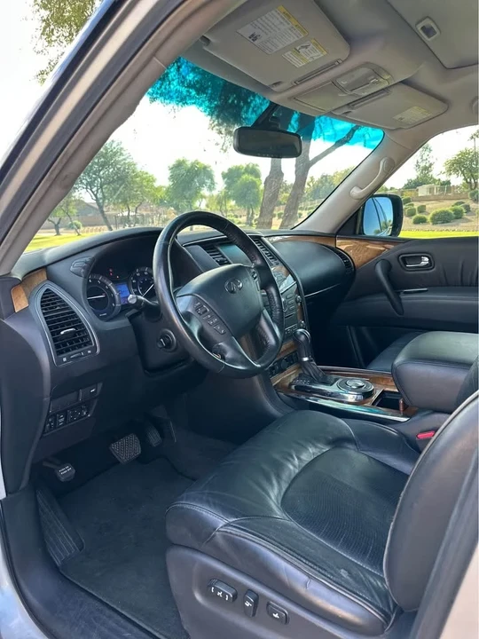 2012 Infiniti QX80 - Image 10 of 13