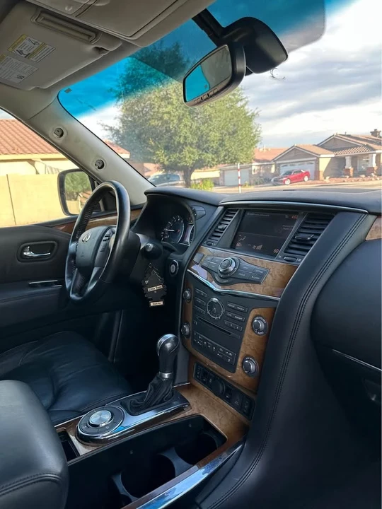 2012 Infiniti QX80 - Image 5 of 13