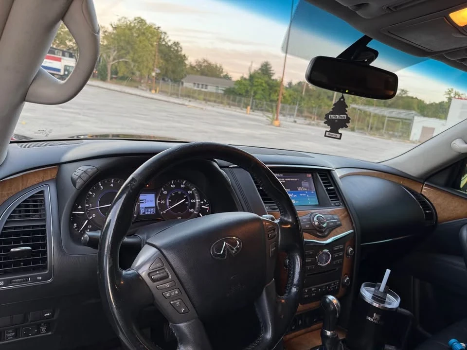 2012 Infiniti QX80 - Image 9 of 15