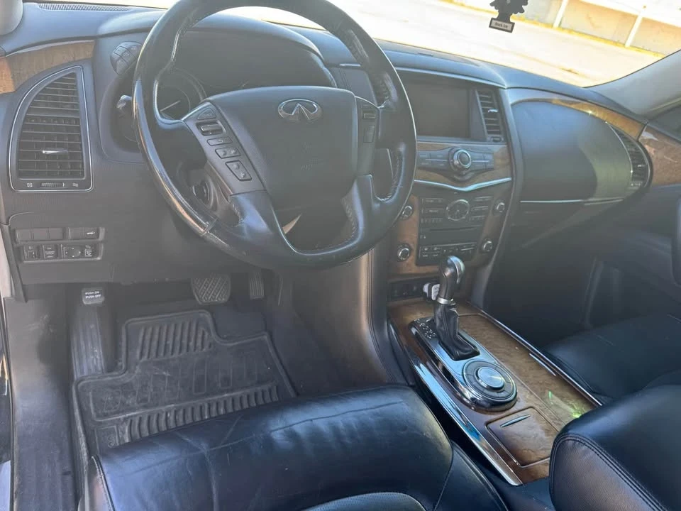 2012 Infiniti QX80 - Image 10 of 15