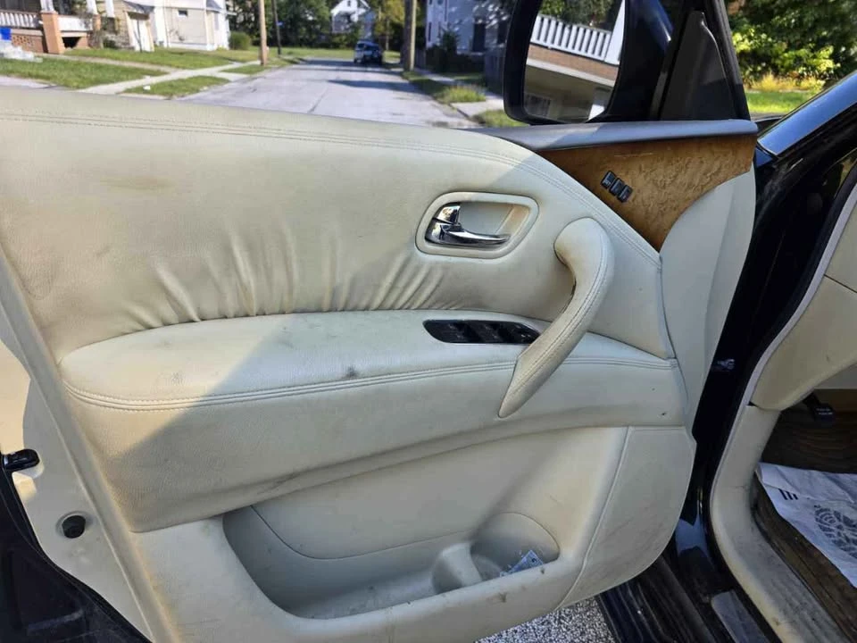 2012 Infiniti QX80 - Image 11 of 11