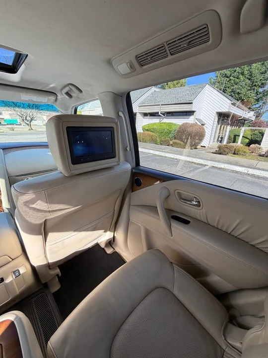 2012 Infiniti QX80 - Image 8 of 15