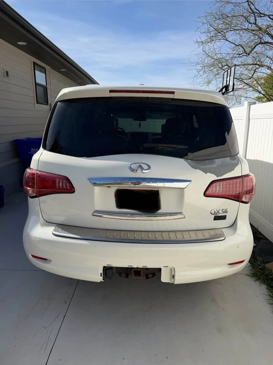 2012 Infiniti QX80 - Image 3 of 11