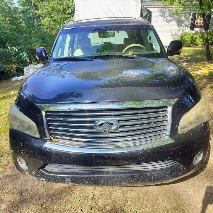 2012 Infiniti QX80 - Image 2 of 7