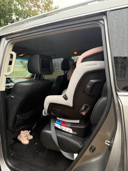 2012 Infiniti QX80 - Image 7 of 7