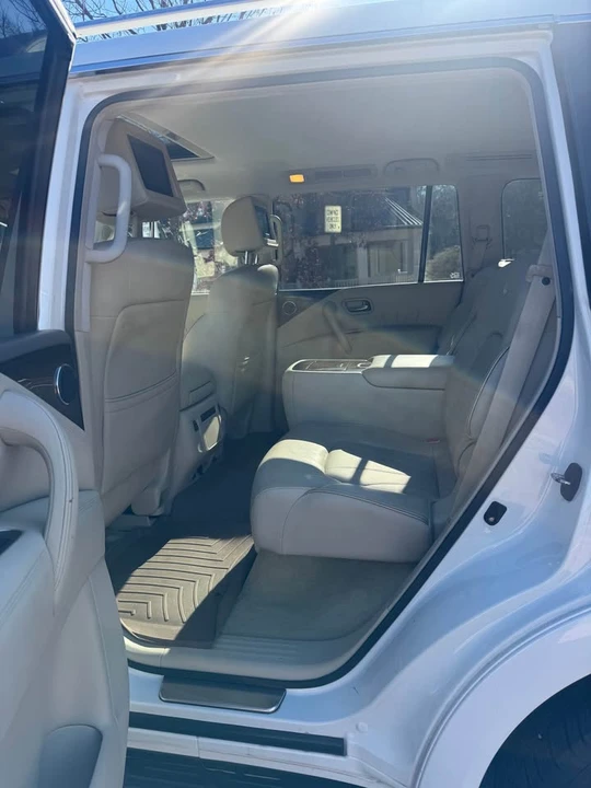 2012 Infiniti QX80 - Image 11 of 18