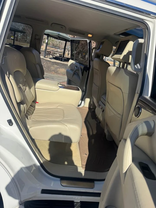 2012 Infiniti QX80 - Image 14 of 18