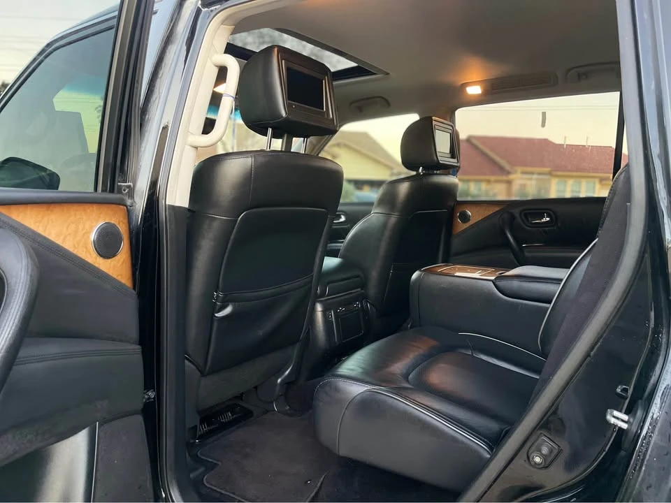 2012 Infiniti QX80 - Image 12 of 13