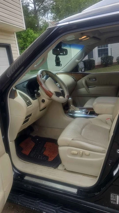2012 Infiniti QX80 - Image 8 of 9