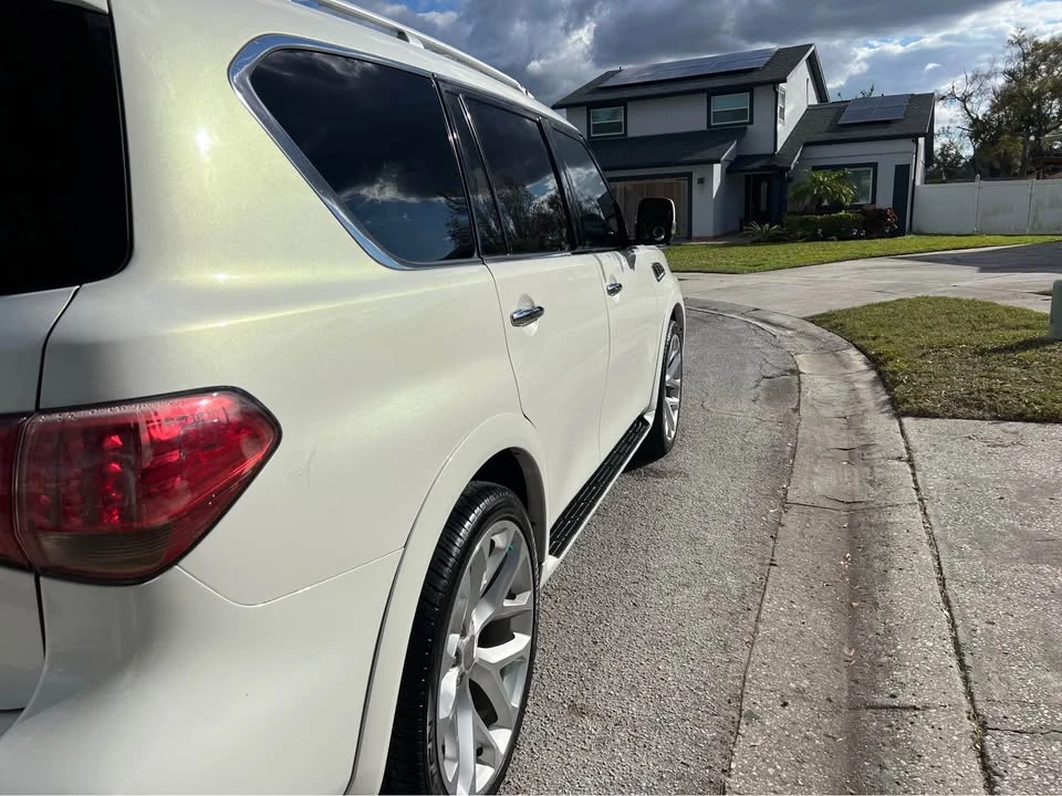 2012 Infiniti QX80 - Image 6 of 15