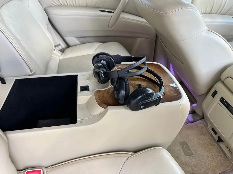 2012 Infiniti QX80 - Image 11 of 15