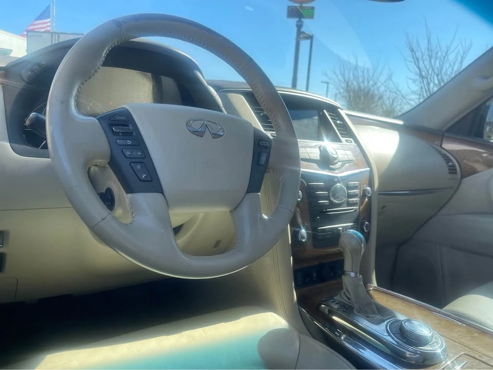 2012 Infiniti QX80 - Image 10 of 20