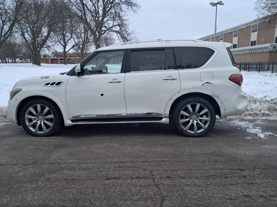 2012 Infiniti QX80 - Image 4 of 12