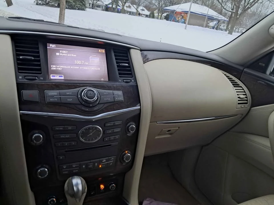 2012 Infiniti QX80 - Image 10 of 12