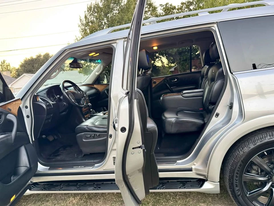2012 Infiniti QX80 - Image 2 of 12