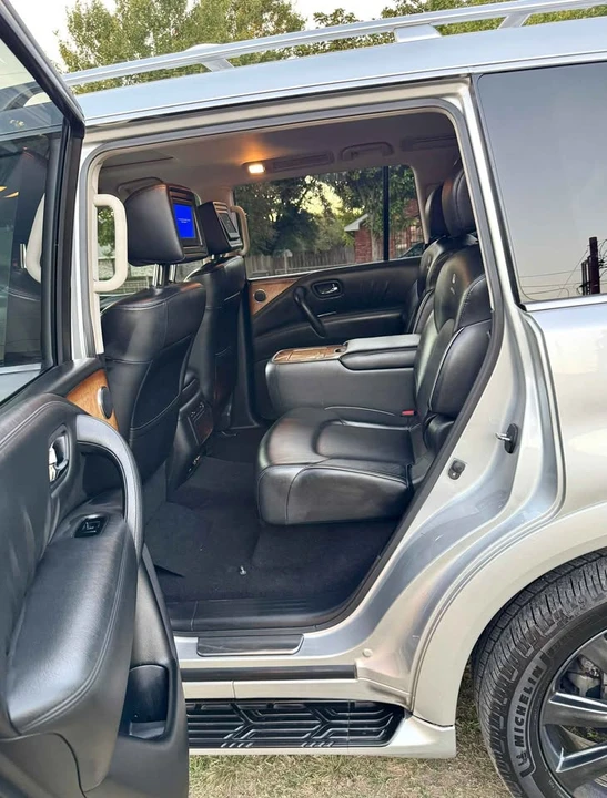 2012 Infiniti QX80 - Image 5 of 12