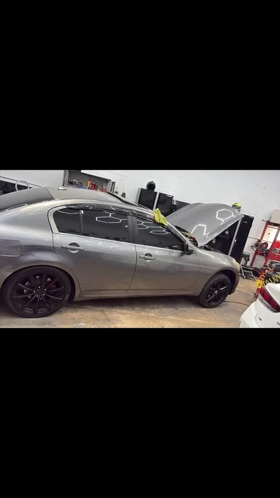 2012 Infiniti - Image 2 of 2