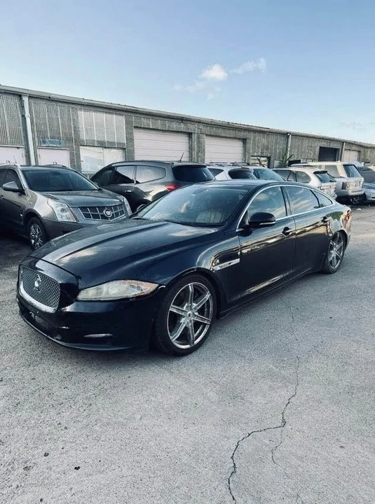 2012 Jaguar X351 XJ - Image 2 of 2