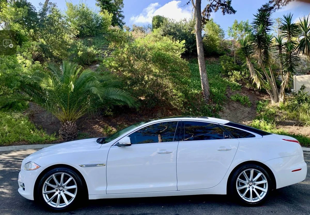 2012 Jaguar X351 XJ - Image 4 of 10