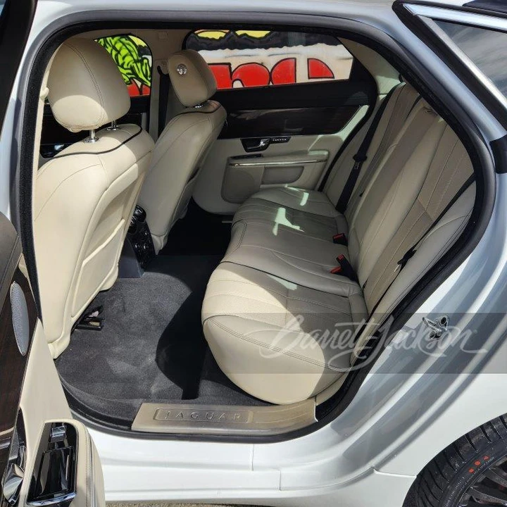 2012 Jaguar X351 XJ - Image 9 of 13