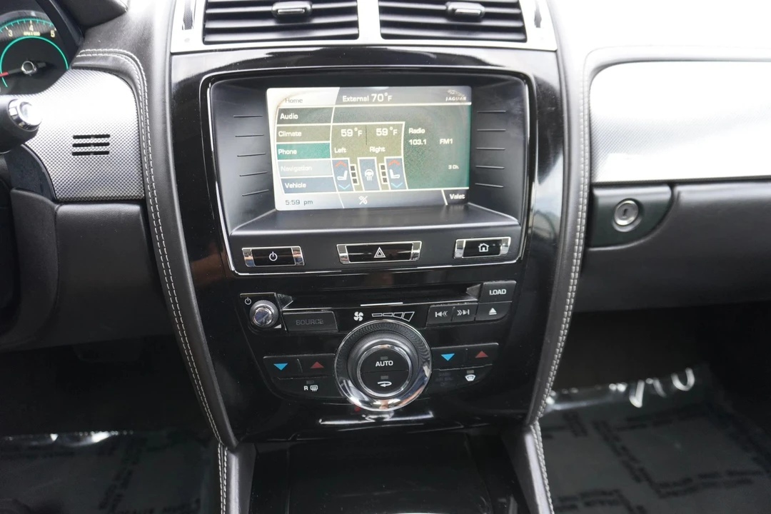 2012 Jaguar X150 XK - Image 17 of 31