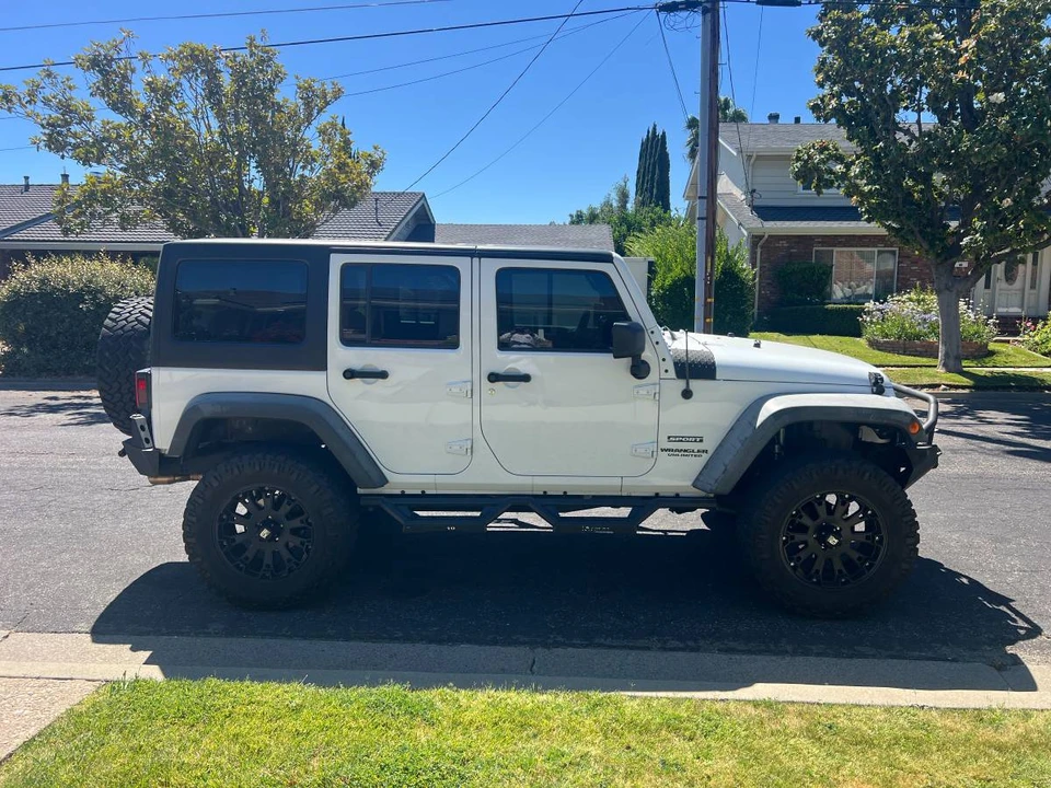 2012 Jeep JK Wrangler - Image 16 of 18