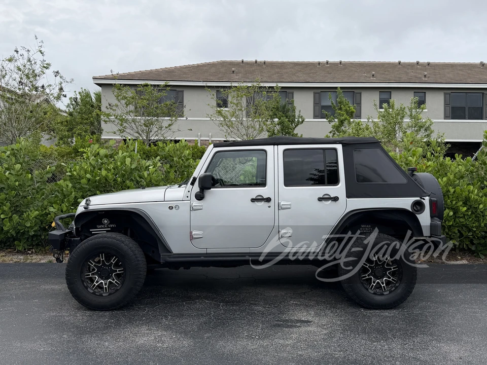 2012 Jeep JK Wrangler - Image 10 of 11