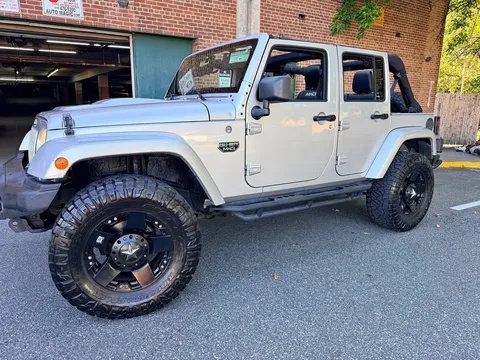 2012 Jeep Wrangler Unlimited Rubicon Call of Duty MW3 Edition