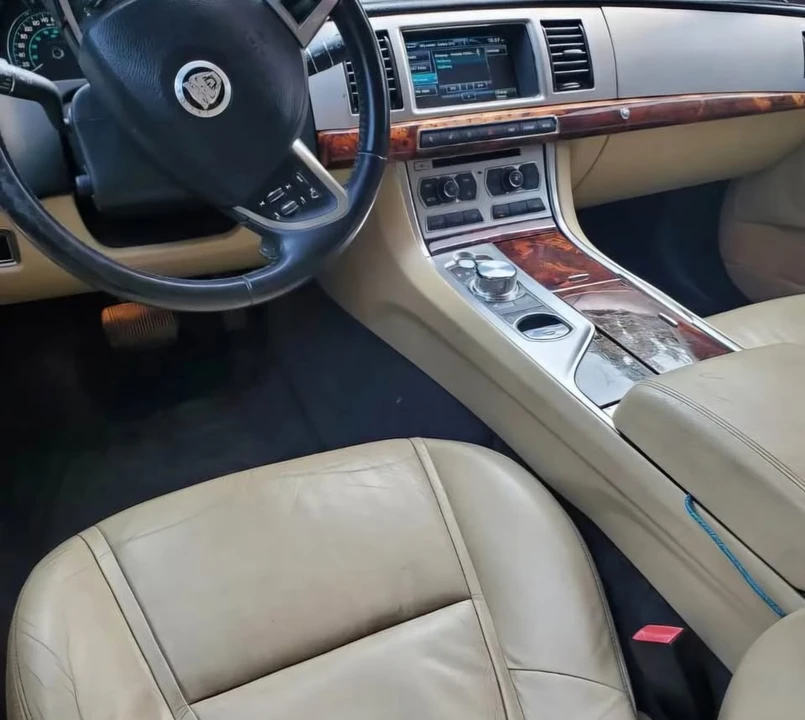 2012 Jaguar X250 XF - Image 2 of 4