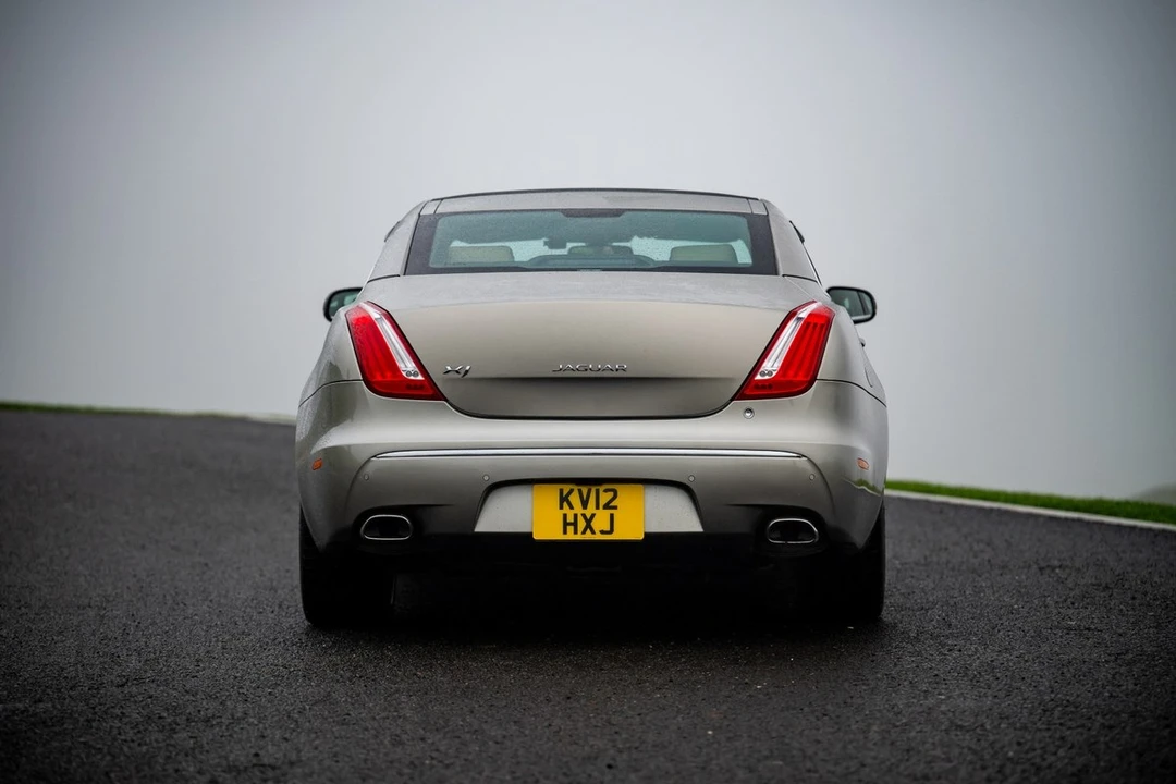 2012 Jaguar X351 XJ - Image 16 of 30
