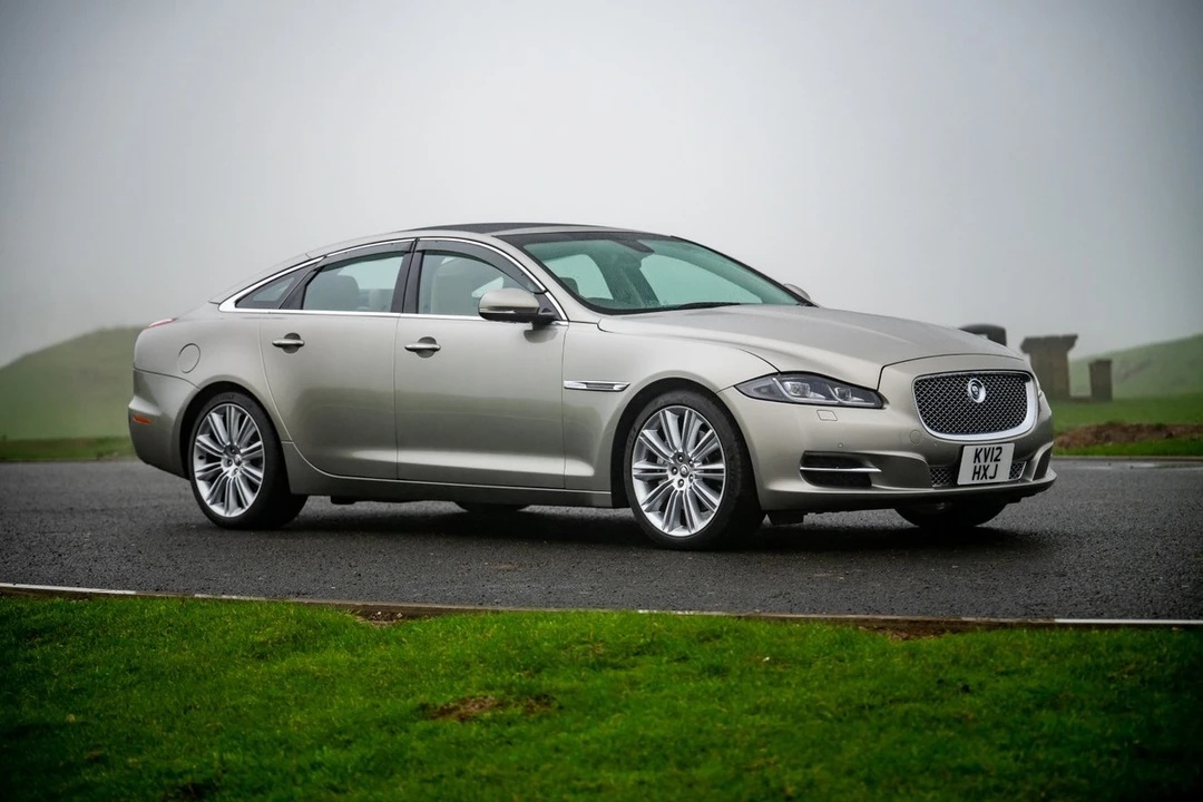 2012 Jaguar X351 XJ - Image 9 of 30